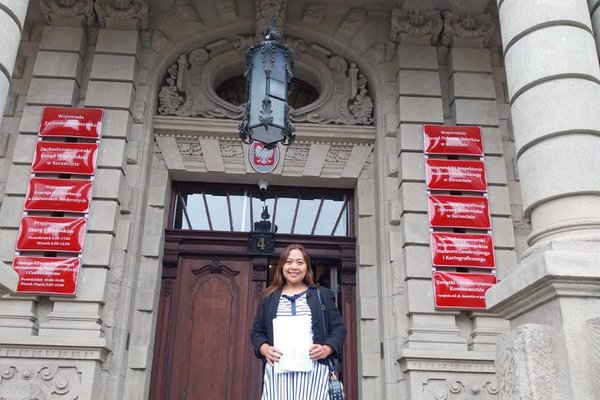 Immigration service illustration