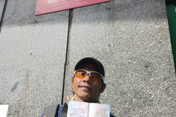 Immigration service illustration